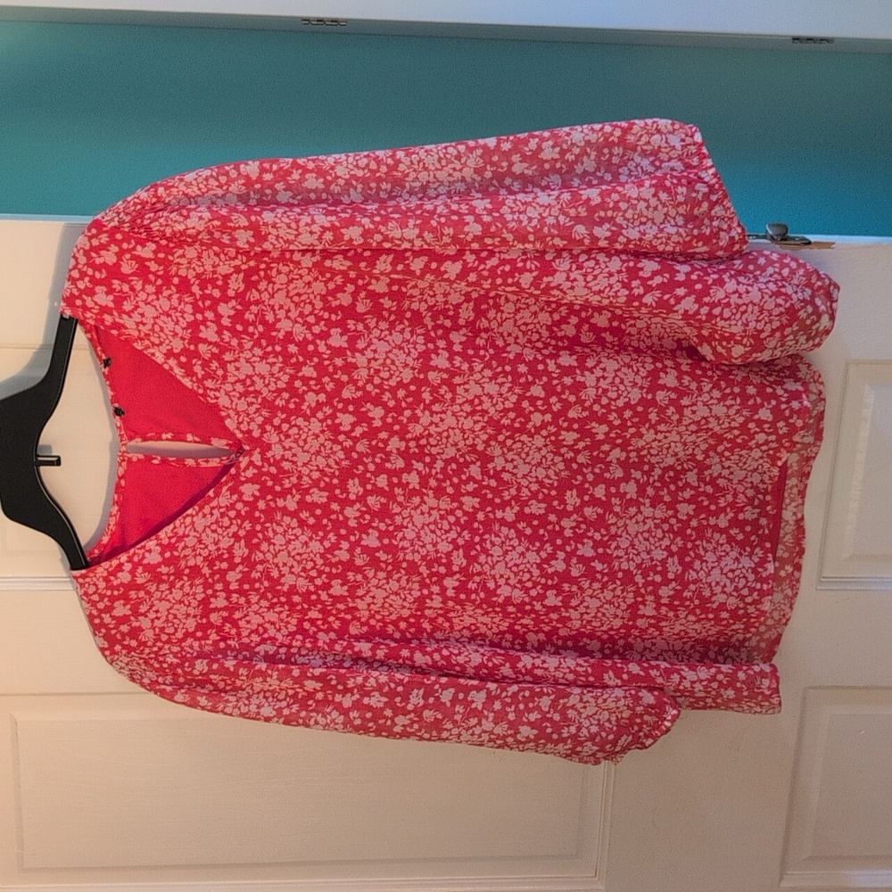 Woman's Blouse